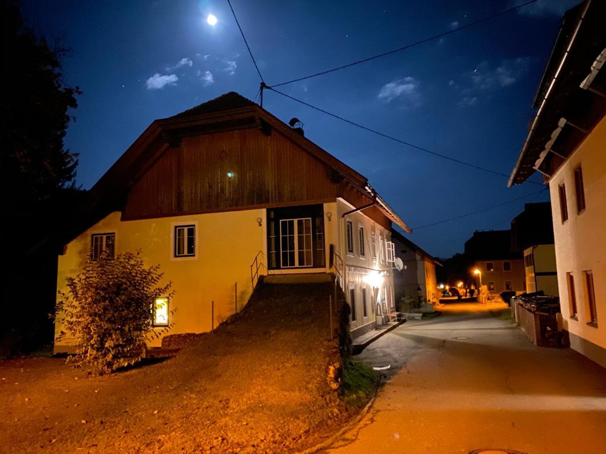 Haus 26 Weissbriach Bed & Breakfast Exterior photo