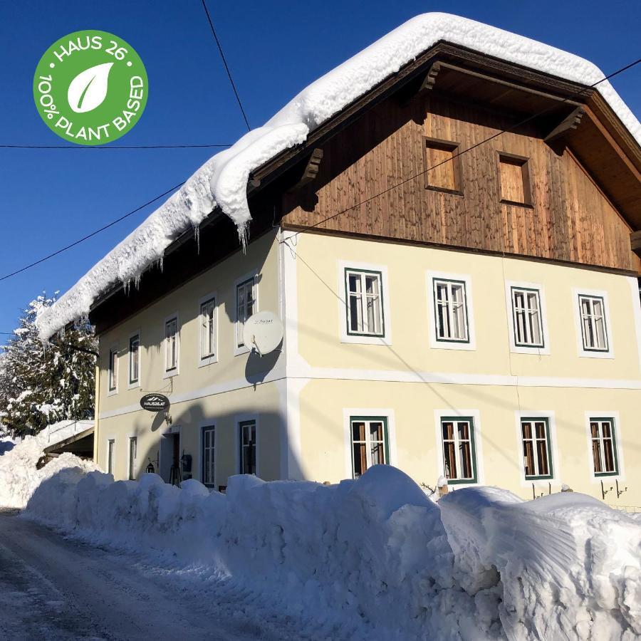 Haus 26 Weissbriach Bed & Breakfast Exterior photo