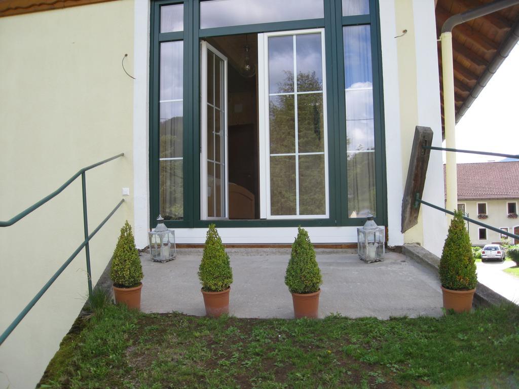 Haus 26 Weissbriach Bed & Breakfast Exterior photo